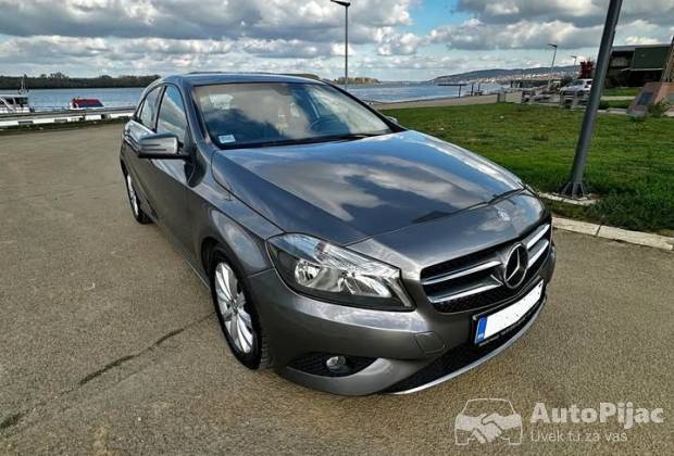 Mercedes Benz A 180 																											2014. godište