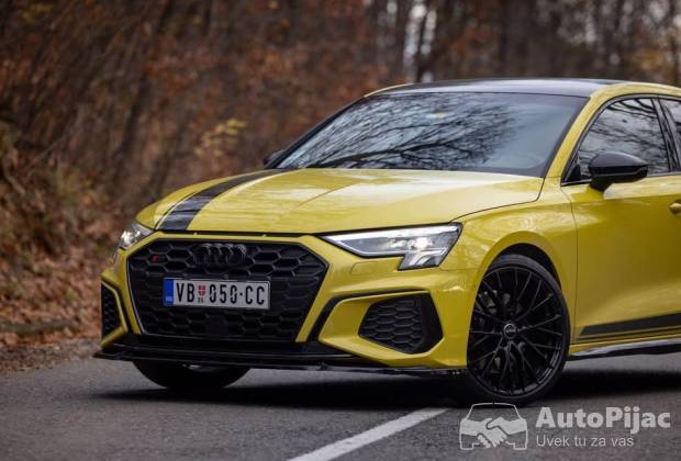Audi S3 2023, 310 KS benzin, 4x4 quattro, žuta, živo stanje