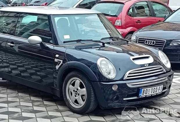MINI Cooper Seven 1.6																											2005. godište