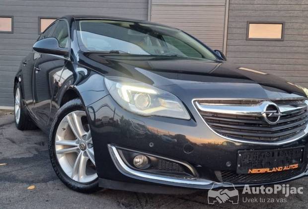 Opel Insignia 2.0 CDTI  FUL.L																											2016. godište