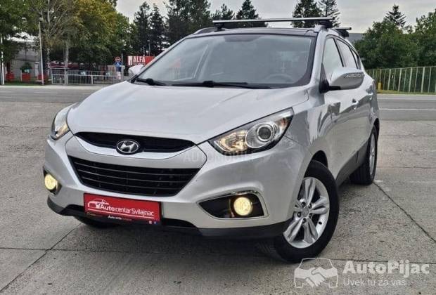 Hyundai ix35 2.0CRDI 4x4 Aut																											2011. godište