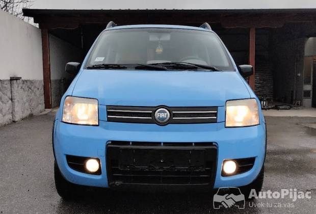 Fiat Panda 4-4																											2004. godište