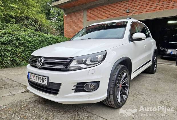 Volkswagen Tiguan 2.0 tdi 4x4 R Line																											2013. godište