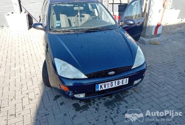 Ford Focus 1.8 Tddi																											2001. godište