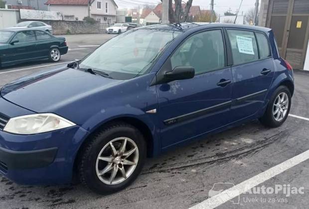 Renault Megane 1.5dci																											2004. godište