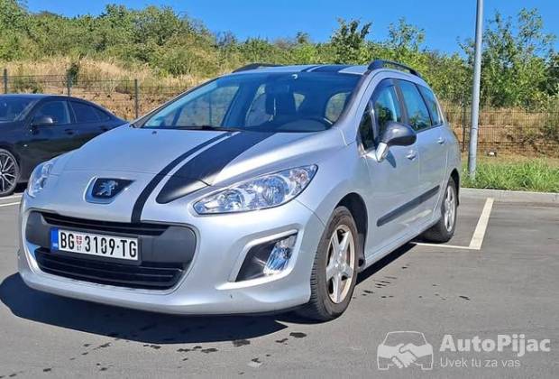 Peugeot 308 .O.P.I.S.																											2012. godište