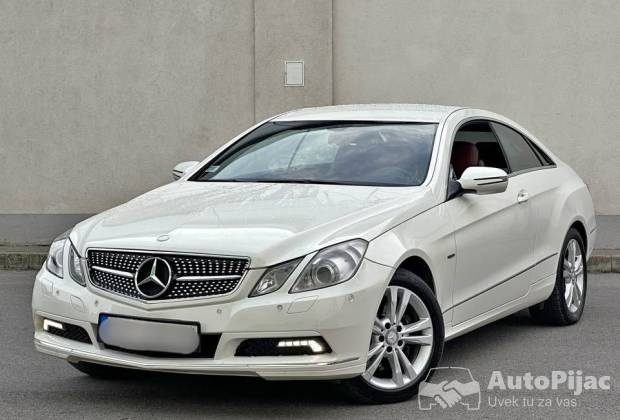 Mercedes Benz E 350 																											2009. godište