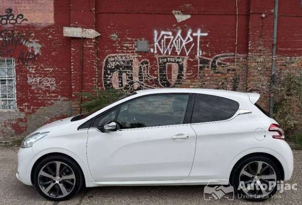 pezo_208_gt_alure_1_polovni_automobili_autopijac.rs