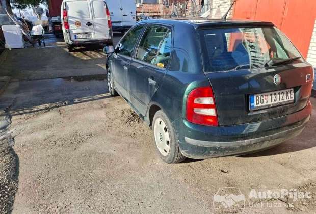 skoda_fabia_comfort_1_polovni_automobili_autopijac.rs