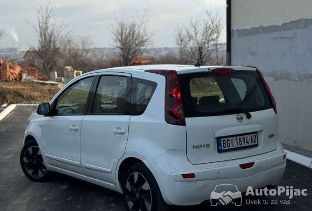 nissan_note_15_dci_2013_1_polovni_automobili_autopijac.rs