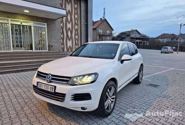 TOUAREG 3.0 TDI KVATRO 2011 GODINA TOP STANJE FUL OPREMA LED NAPRED I POZADI AUTOMATIK