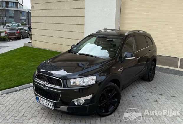 chevrolet_captiva_22dizel_automatik_7_sedista_1_polovni_automobili_autopijac.rs