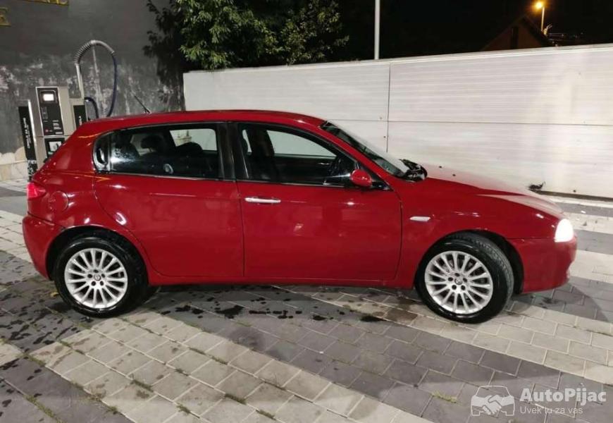 2007_alfa_romeo_147_12_polovni_automobili_autopijac.rs