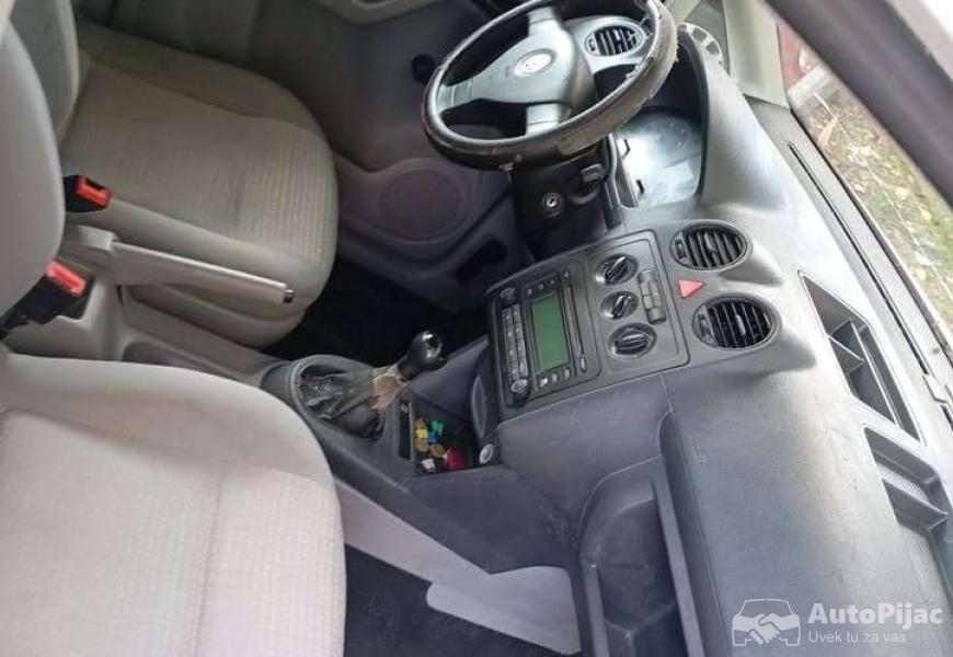 prodaja_ili_zamena_4_polovni_automobili_autopijac.rs