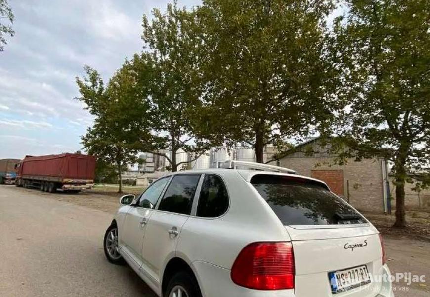 hit_hit_cena_za_kes_porsche_cayenne_45_benzin_plin_4_polovni_automobili_autopijac.rs