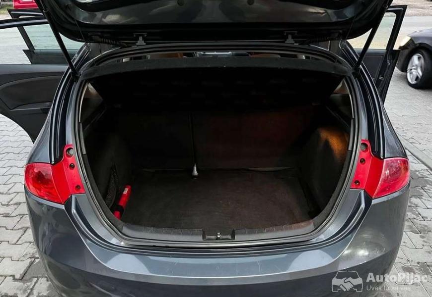 seat_leon_16_8v_102ks_10_polovni_automobili_autopijac.rs