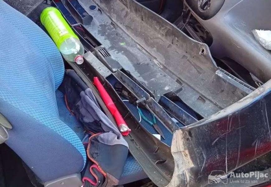 secento_na_prodaju_ima_plin_istekla_registracija_m_2_polovni_automobili_autopijac.rs