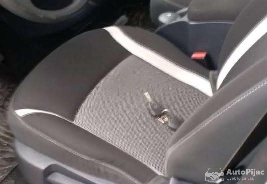 reno_kanguo_6_polovni_automobili_autopijac.rs