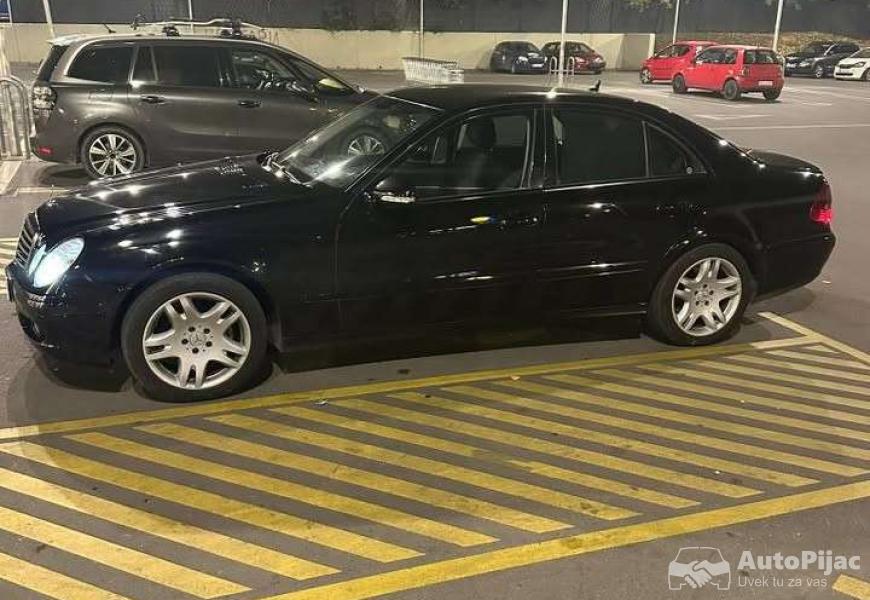 mercedes_e200_2008g_3_polovni_automobili_autopijac.rs