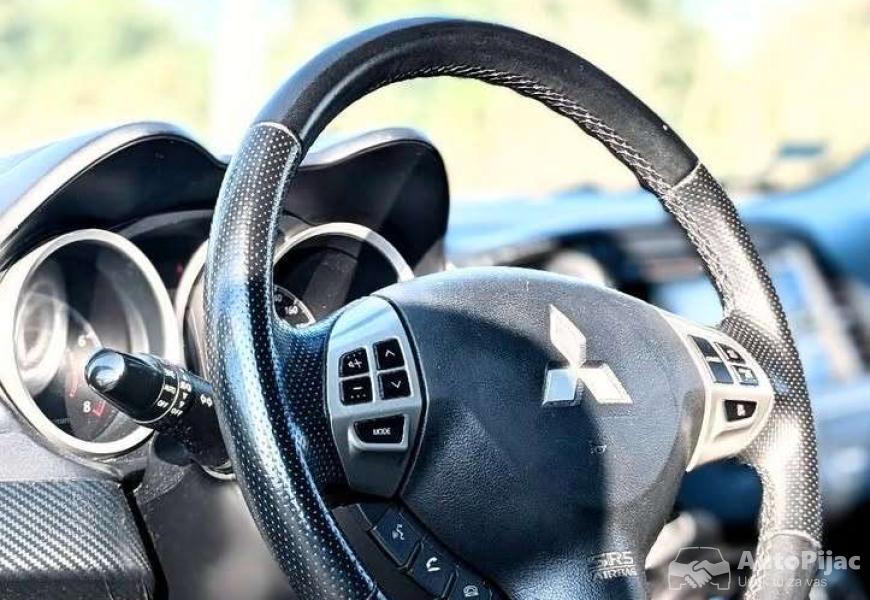 prodajem_mitsubishi_lancer_invite_2016_godiste_12_polovni_automobili_autopijac.rs