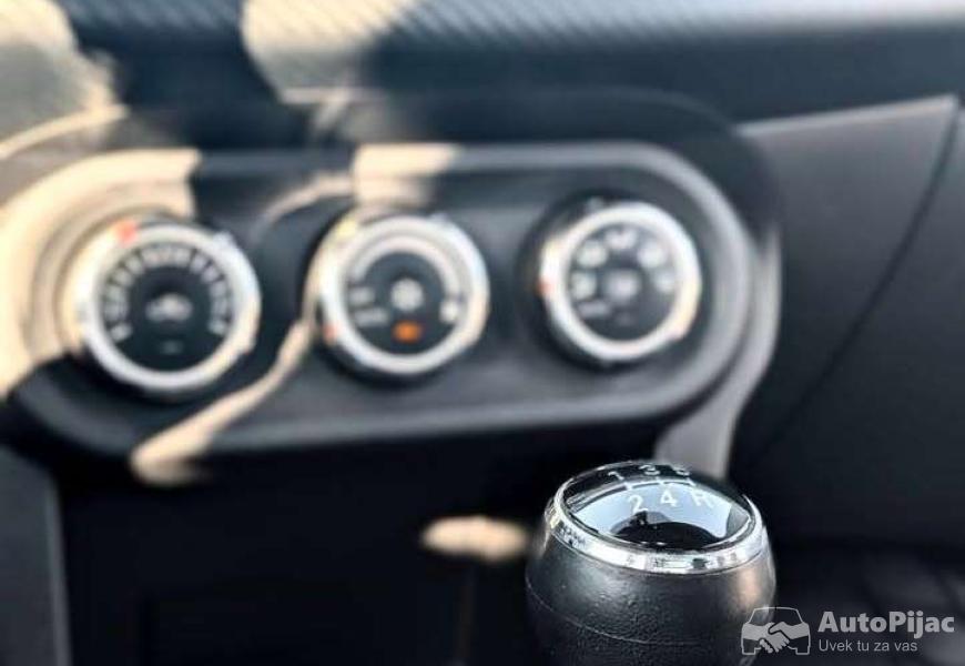 prodajem_mitsubishi_lancer_invite_2016_godiste_9_polovni_automobili_autopijac.rs