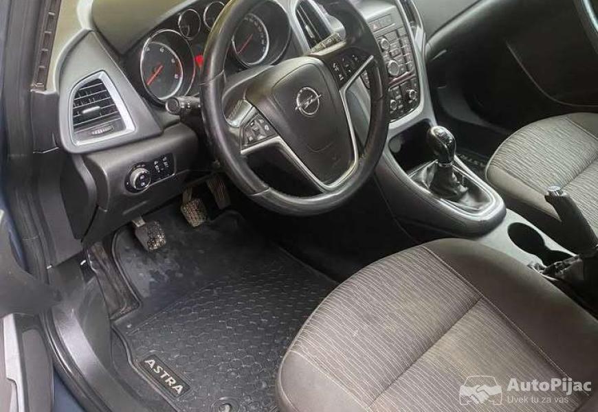 opel_astra_j_17_2015_godiste_4_polovni_automobili_autopijac.rs