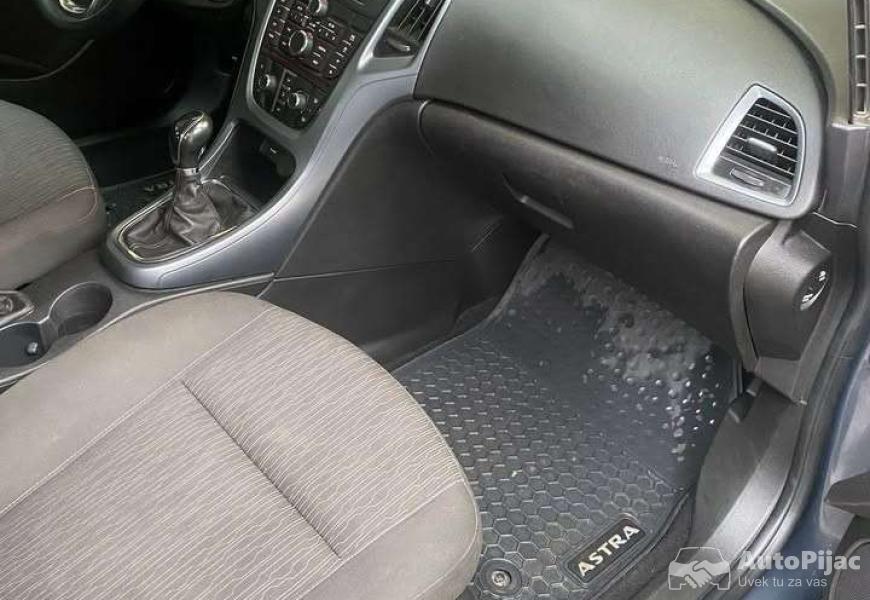opel_astra_j_17_2015_godiste_9_polovni_automobili_autopijac.rs
