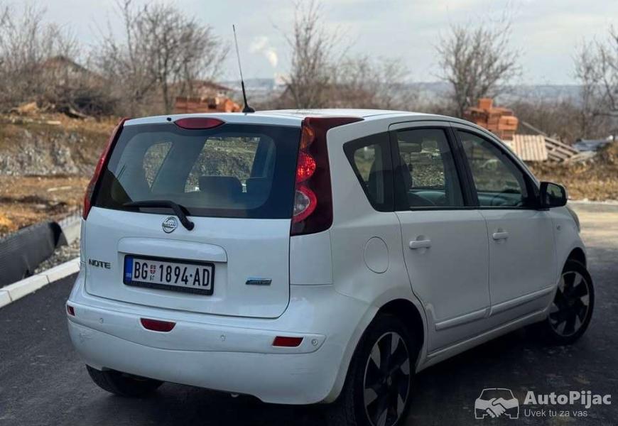 nissan_note_15_dci_2013_6_polovni_automobili_autopijac.rs