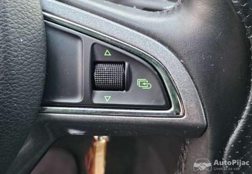 skoda_rapid_16_dizel_2014_god_13_polovni_automobili_autopijac.rs