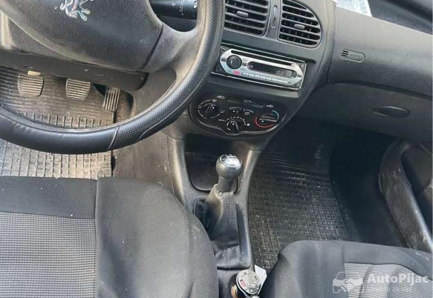 pezo_206_14_hdi_2005god_4_polovni_automobili_autopijac.rs