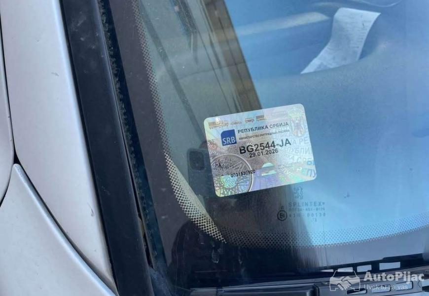 pezo_206_14_hdi_2005god_7_polovni_automobili_autopijac.rs