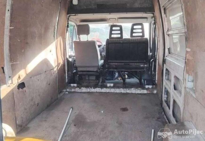 kombi_fiat_dukato_28d_7_polovni_automobili_autopijac.rs
