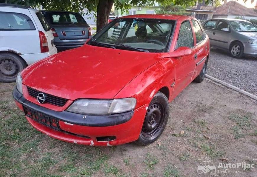 vektra_b_za_delove_5_polovni_automobili_autopijac.rs