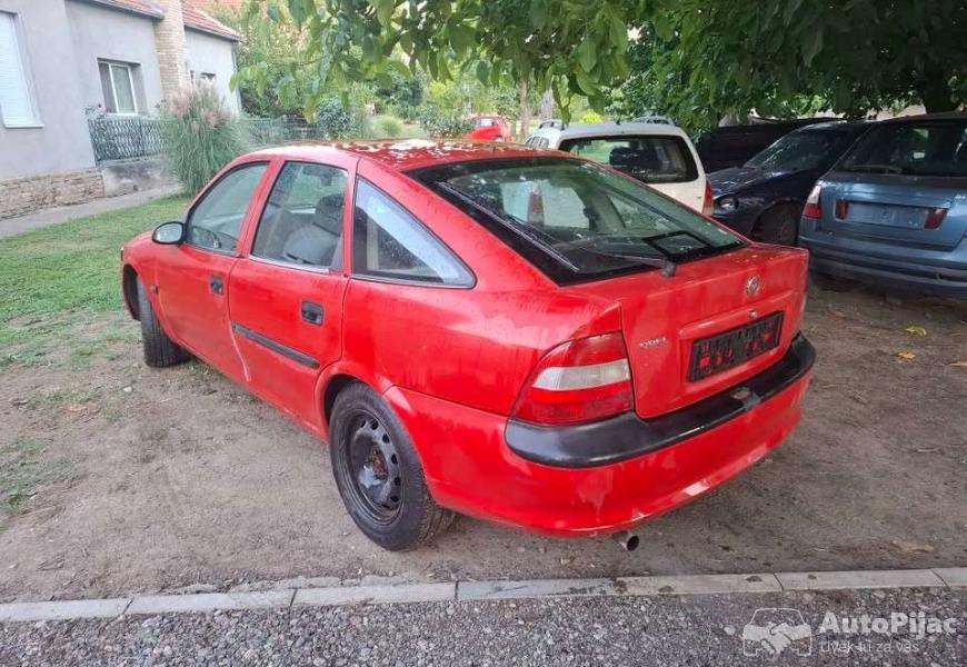 vektra_b_za_delove_6_polovni_automobili_autopijac.rs