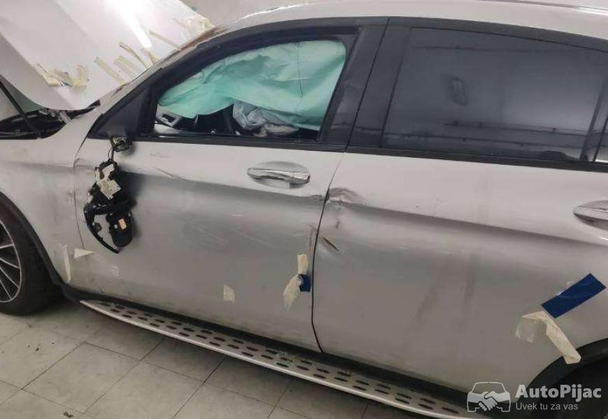 mercedes_glc_220_cdi_4_matic_2018_godina_4x4_autom_6_polovni_automobili_autopijac.rs