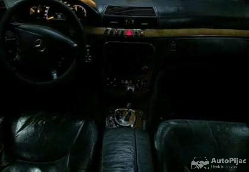 moze_zamena_s_320_cdi_ne_registrovan_nudi_te_sve_3_polovni_automobili_autopijac.rs