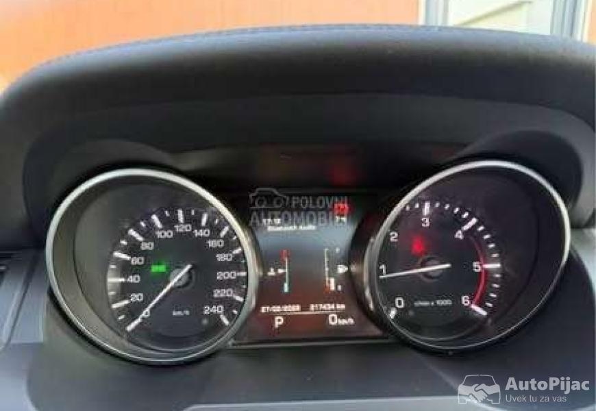 range_rover_evouqe_22_dizel_automatic_5_polovni_automobili_autopijac.rs
