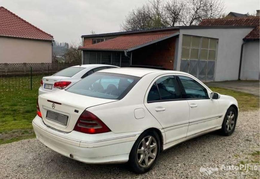 2003_mercedesbenz_cclass_4_polovni_automobili_autopijac.rs