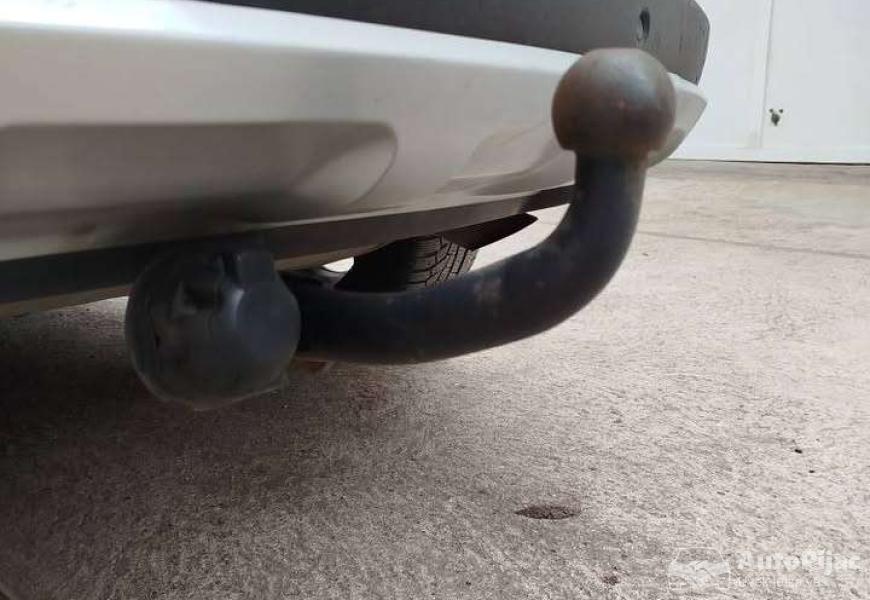 kia_sportage_17_diz_201011_god_reg_0227_servisi_dv_13_polovni_automobili_autopijac.rs