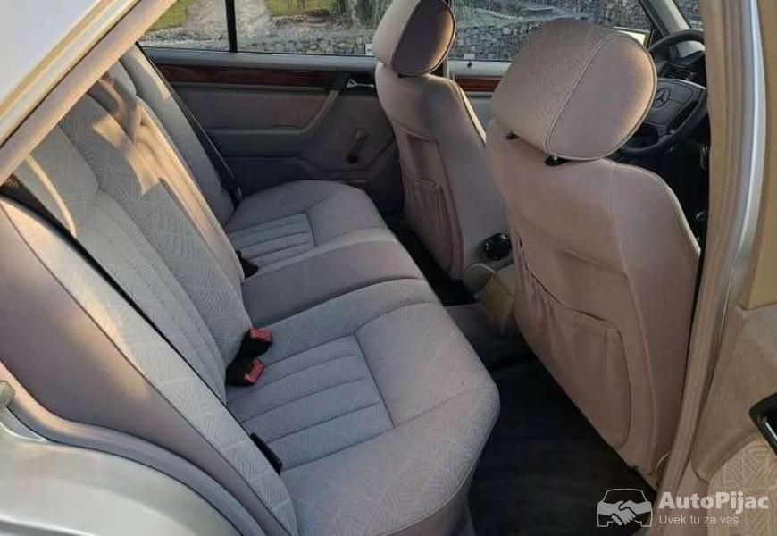mercedes_w_124_e_200_d_78000_km_6_polovni_automobili_autopijac.rs