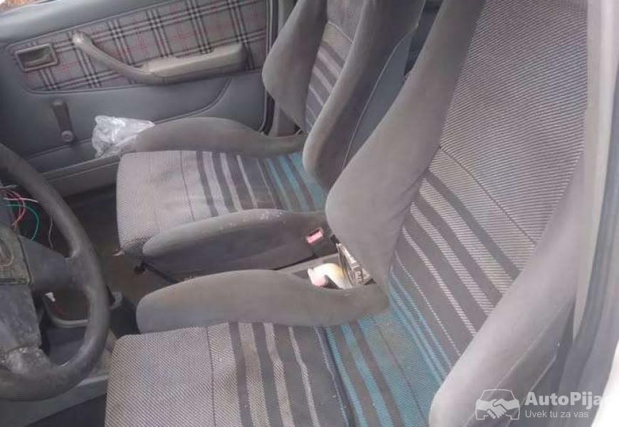 opel_kadet_13_pali_radi_4_polovni_automobili_autopijac.rs
