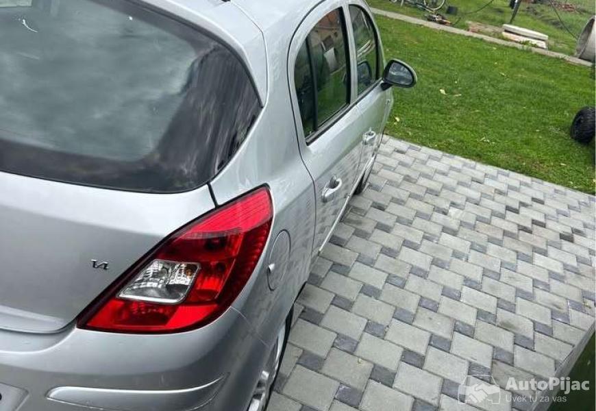 corsa_d_14_benz_3_polovni_automobili_autopijac.rs