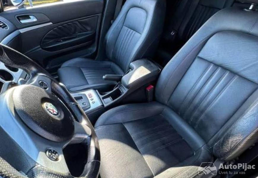 alfa_romeo_159_oglas_je_usluzan_za_sve_informacije_9_polovni_automobili_autopijac.rs