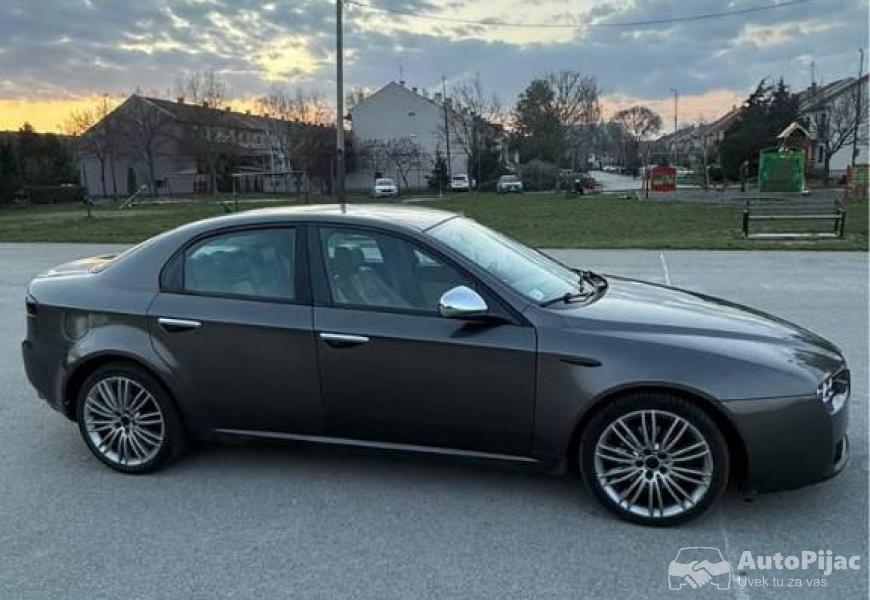 alfa_159_19_150ks_6_polovni_automobili_autopijac.rs